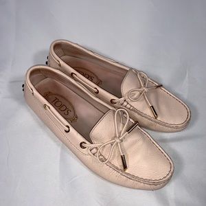 Todd’s Gommino textured-leather loafers